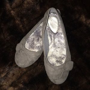 Pretty Gray Ballet Flats